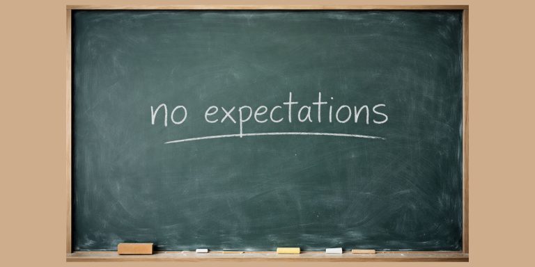 “Let’s Have No Expectations” — What a Dismissive Avoidant Really Means