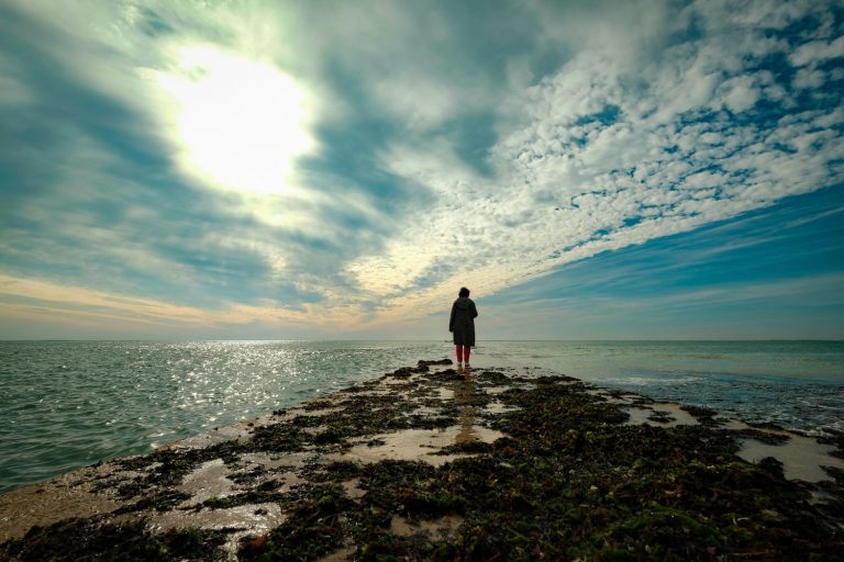 Avoidant Deactivation: What It Is, How Long It Lasts, and What to Do